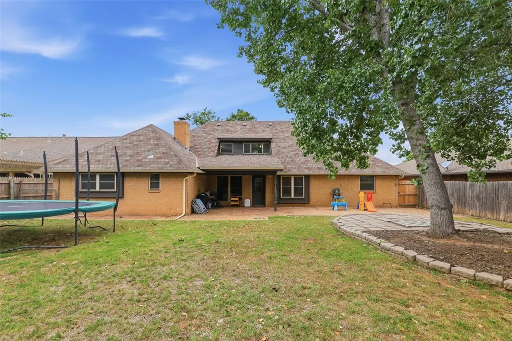 Photo 32 — 13404 Green Valley Drive, Oklahoma City, OK 73120