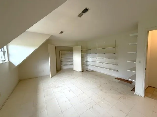 Photo 17 — 3315 Robin Ridge Road, Oklahoma City, OK 73120