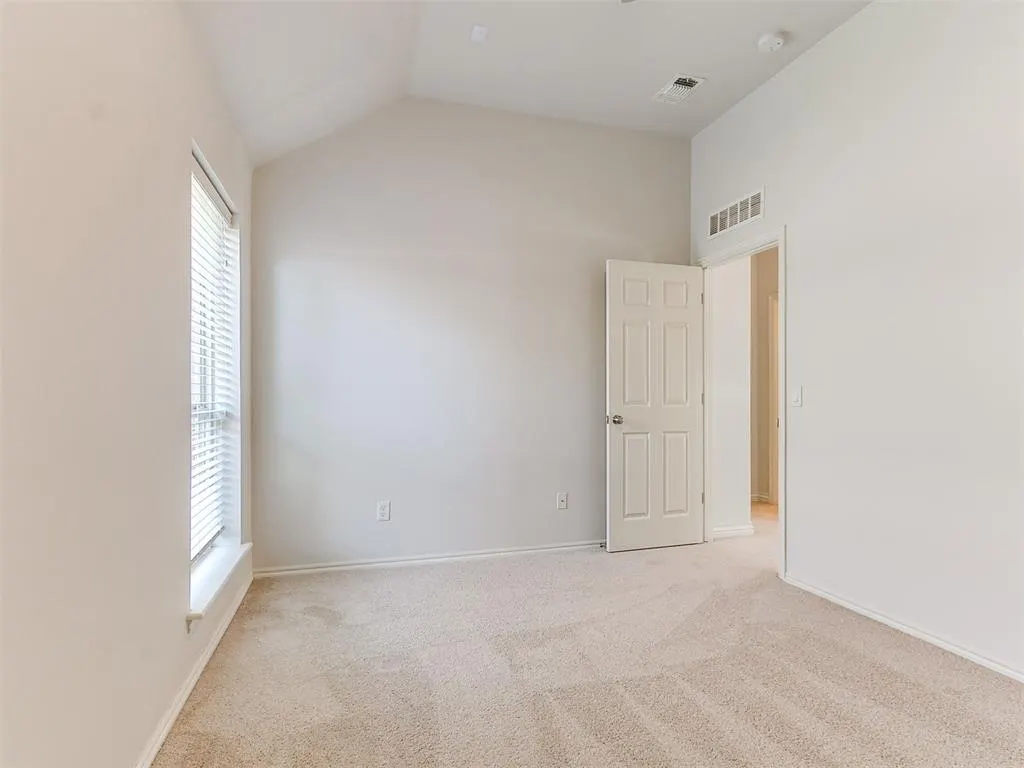 Photo 24 — 4100 Queensbury Court, Norman, OK 73072