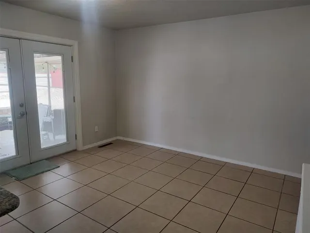 Photo 5 — 1625 SW 70th Street, Oklahoma City, OK 73159