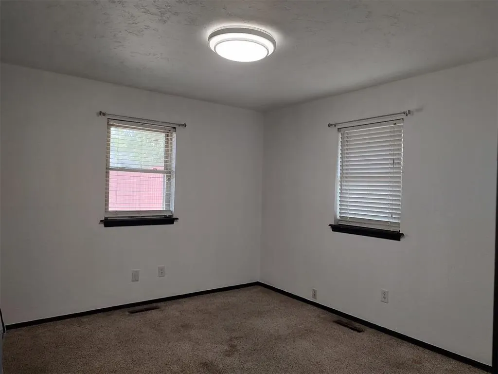 Photo 9 — 1625 SW 70th Street, Oklahoma City, OK 73159