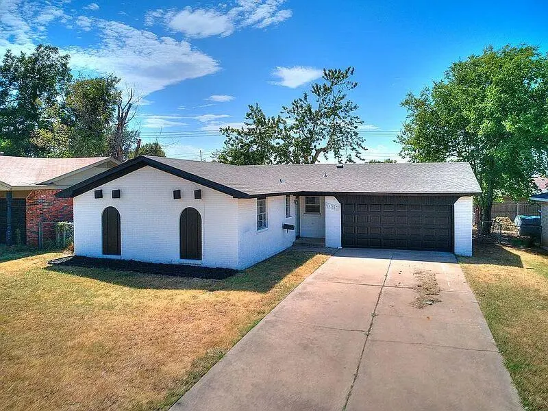 Front exterior — 10917 N McKinley Avenue, Oklahoma City, OK 73114