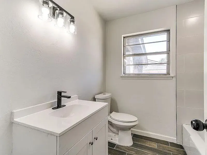 Photo 25 — 10917 N McKinley Avenue, Oklahoma City, OK 73114