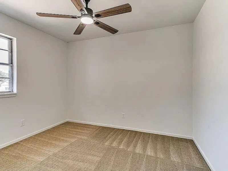 Photo 28 — 10917 N McKinley Avenue, Oklahoma City, OK 73114