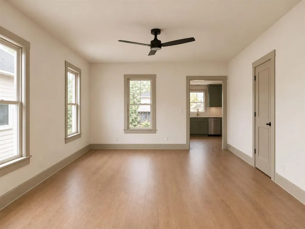 Photo 3 — 705 S Rock Island Avenue, El Reno, OK 73036