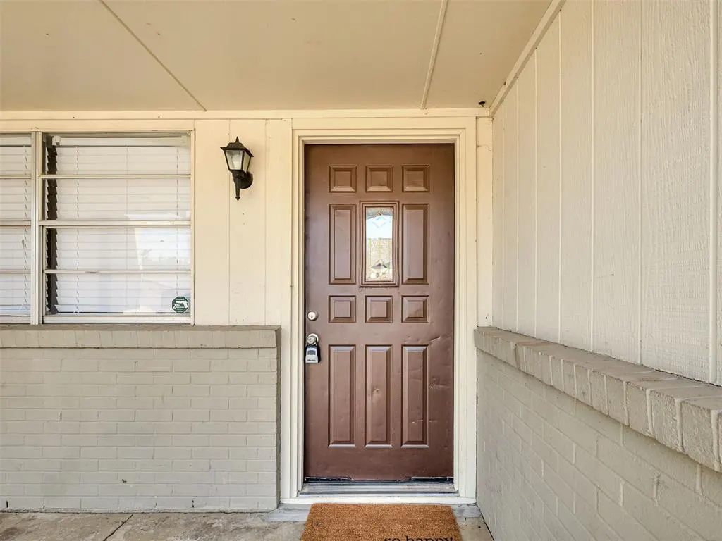 Photo 4 — 9404 S Winston Way, Oklahoma City, OK 73139