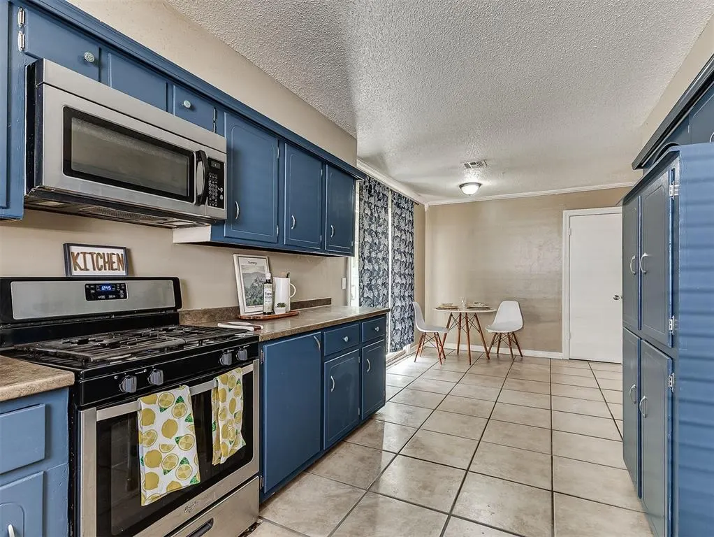 Photo 17 — 9404 S Winston Way, Oklahoma City, OK 73139