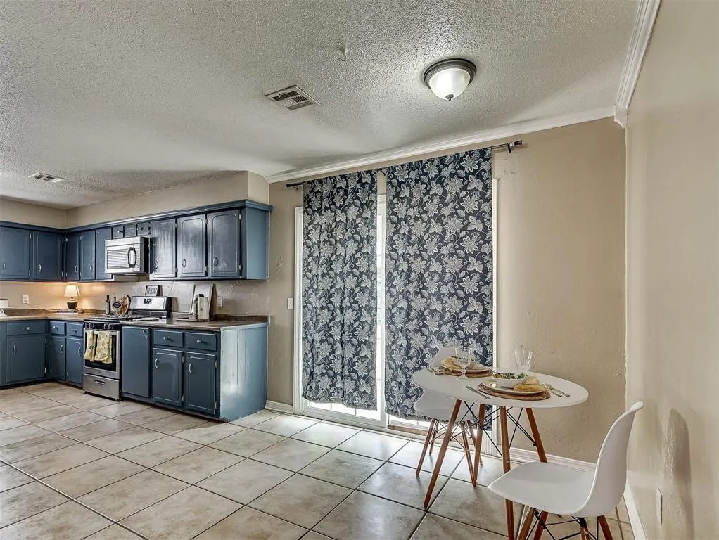 Photo 18 — 9404 S Winston Way, Oklahoma City, OK 73139