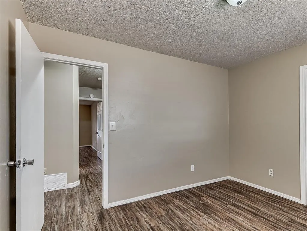 Photo 22 — 9404 S Winston Way, Oklahoma City, OK 73139