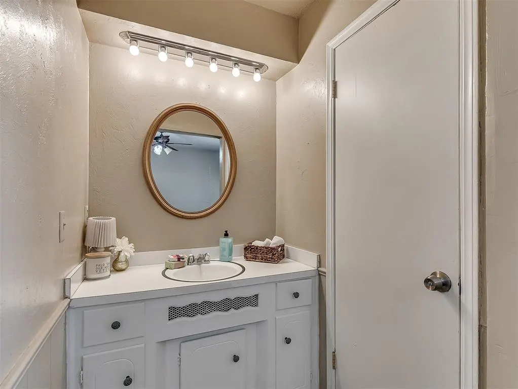 Photo 29 — 9404 S Winston Way, Oklahoma City, OK 73139