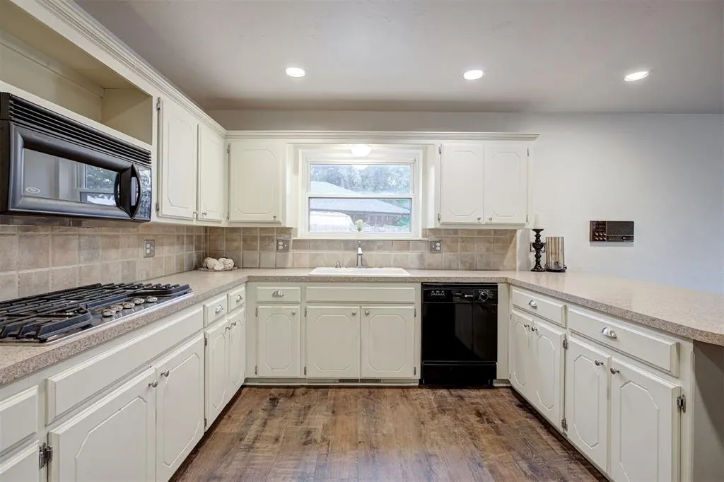 Photo 17 — 1201 Morrison Trail, Edmond, OK 73012