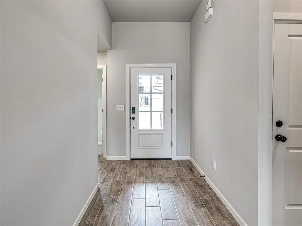 Photo 4 — 628 Honey Springs Lane, Shawnee, OK 74804