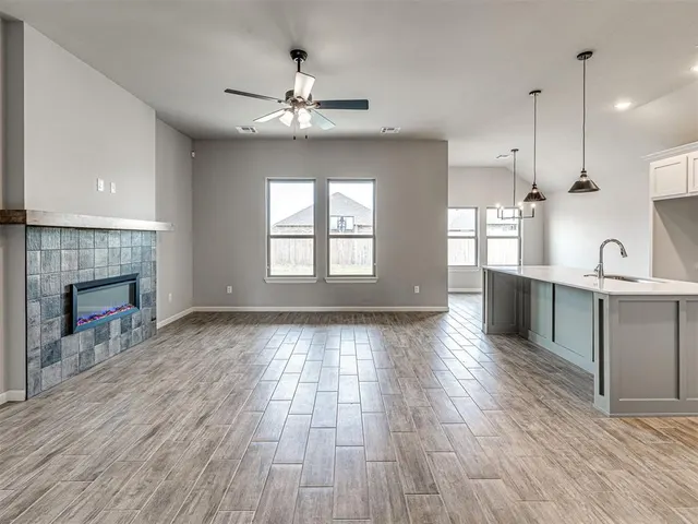 Photo 5 — 628 Honey Springs Lane, Shawnee, OK 74804