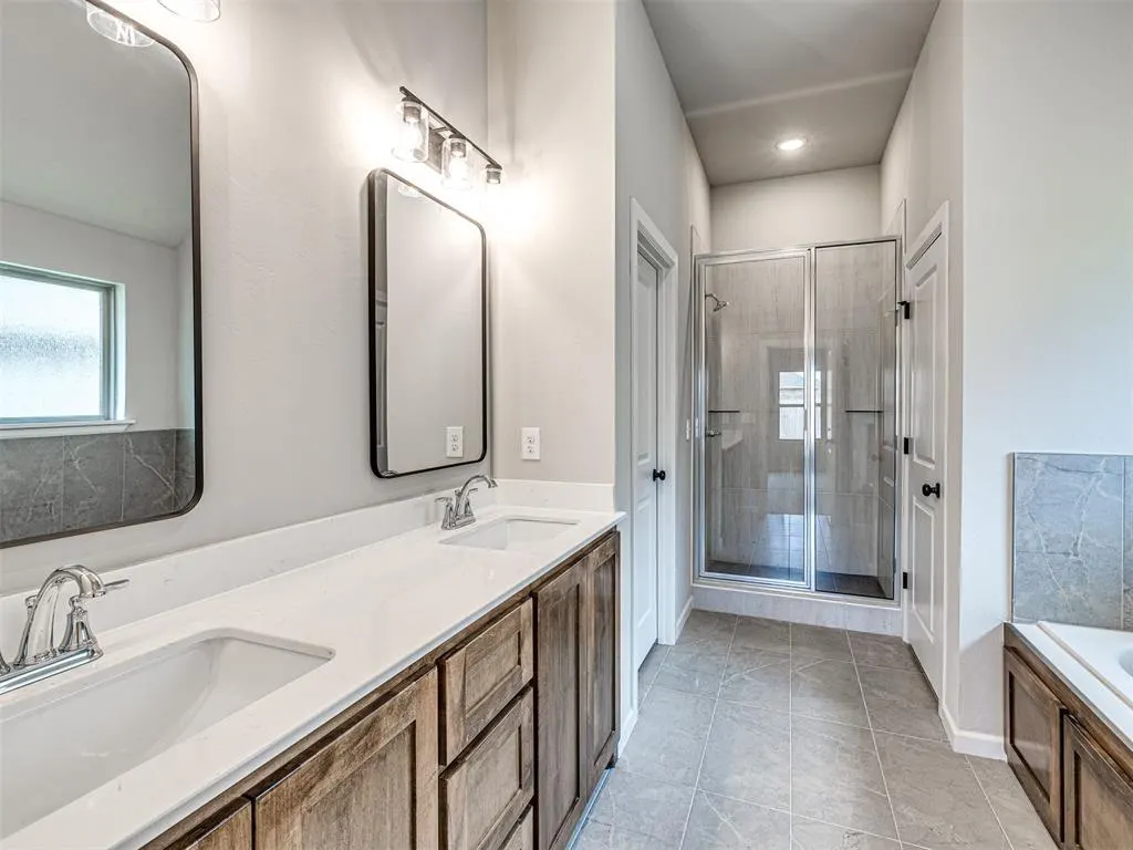 Photo 28 — 628 Honey Springs Lane, Shawnee, OK 74804