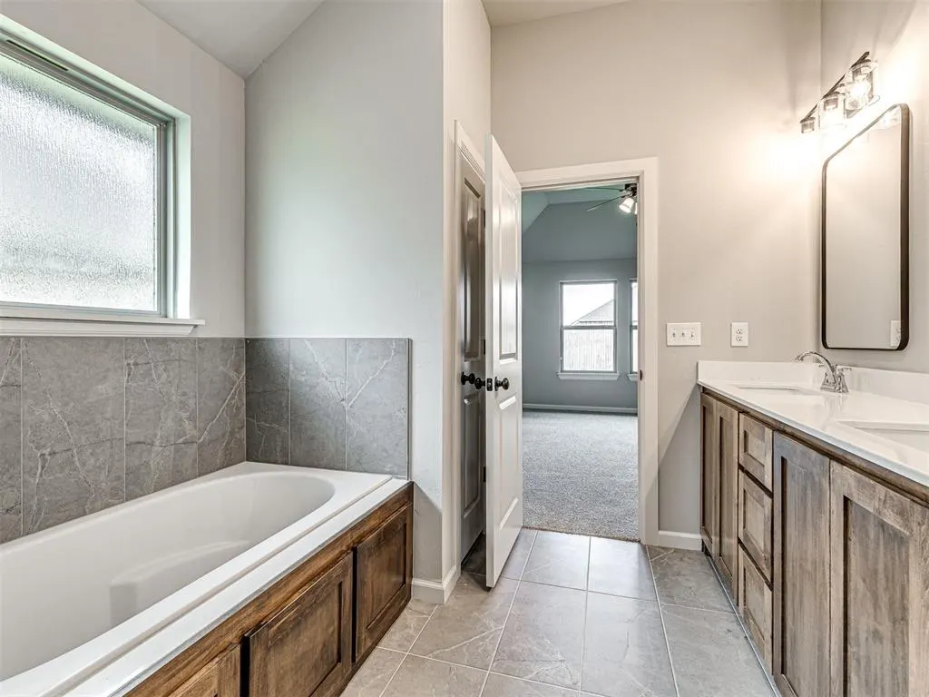 Photo 30 — 628 Honey Springs Lane, Shawnee, OK 74804