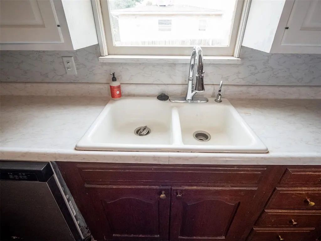 Photo 32 — 610 S Hoff Avenue, El Reno, OK 73036
