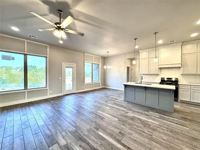 Photo 4 — 707 Florence Terrace, Norman, OK 73071