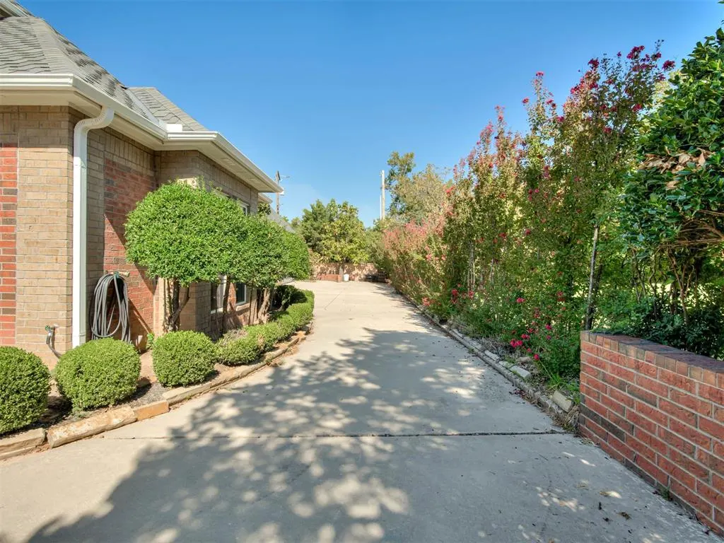 Photo 30 — 2316 E Overholser Court, Oklahoma City, OK 73127