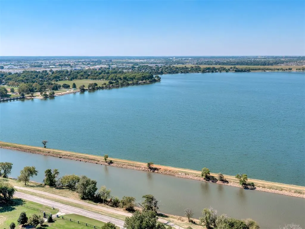 Photo 34 — 2316 E Overholser Court, Oklahoma City, OK 73127