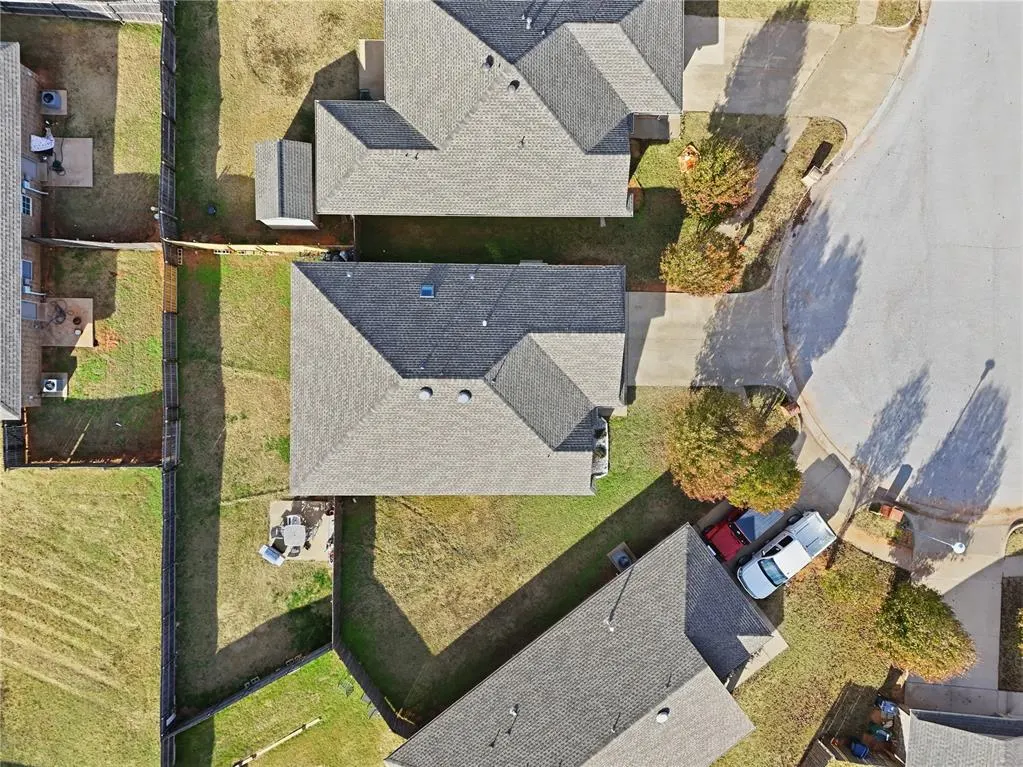 Photo 35 — 605 Inverleith Circle, Yukon, OK 73099
