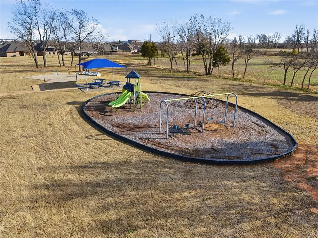 Photo 36 — 605 Inverleith Circle, Yukon, OK 73099