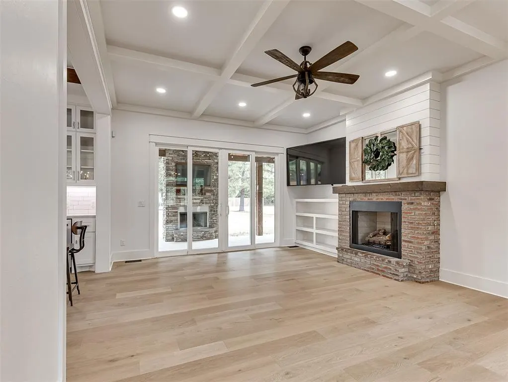 Photo 5 — 7725 Sandy Lane, Edmond, OK 73034