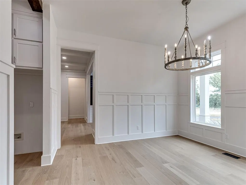 Photo 8 — 7725 Sandy Lane, Edmond, OK 73034