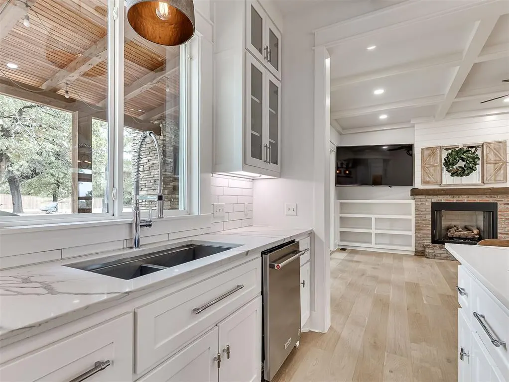 Photo 11 — 7725 Sandy Lane, Edmond, OK 73034