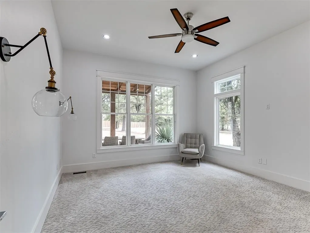 Photo 15 — 7725 Sandy Lane, Edmond, OK 73034