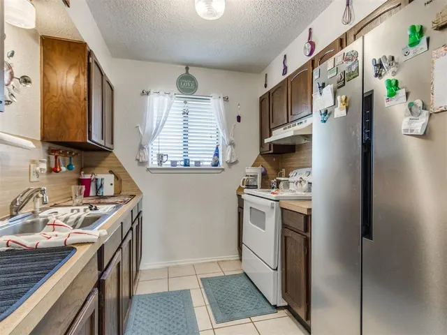 Photo 8 — 604 Meadowlake Drive, Noble, OK 73068