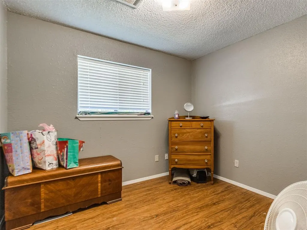 Photo 15 — 604 Meadowlake Drive, Noble, OK 73068