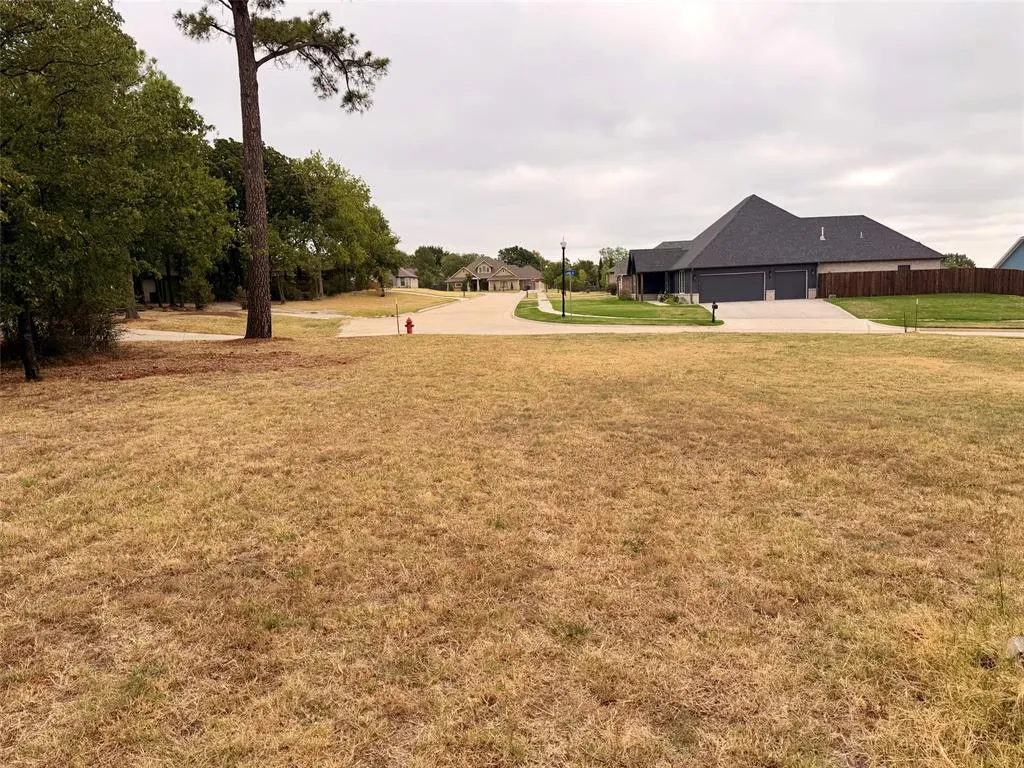 Photo 3 — 1812 Larkin Lane, Shawnee, OK 74804