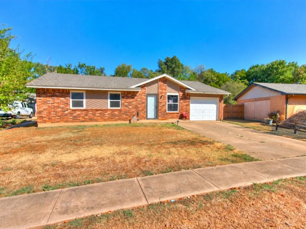 Photo 2 — 511 Holsey Drive, Noble, OK 73068