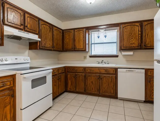 Photo 8 — 1004 N 5th Street 1006, Noble, OK 73068