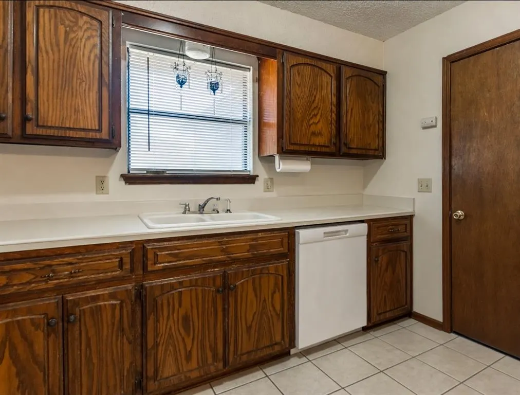 Photo 10 — 1004 N 5th Street 1006, Noble, OK 73068