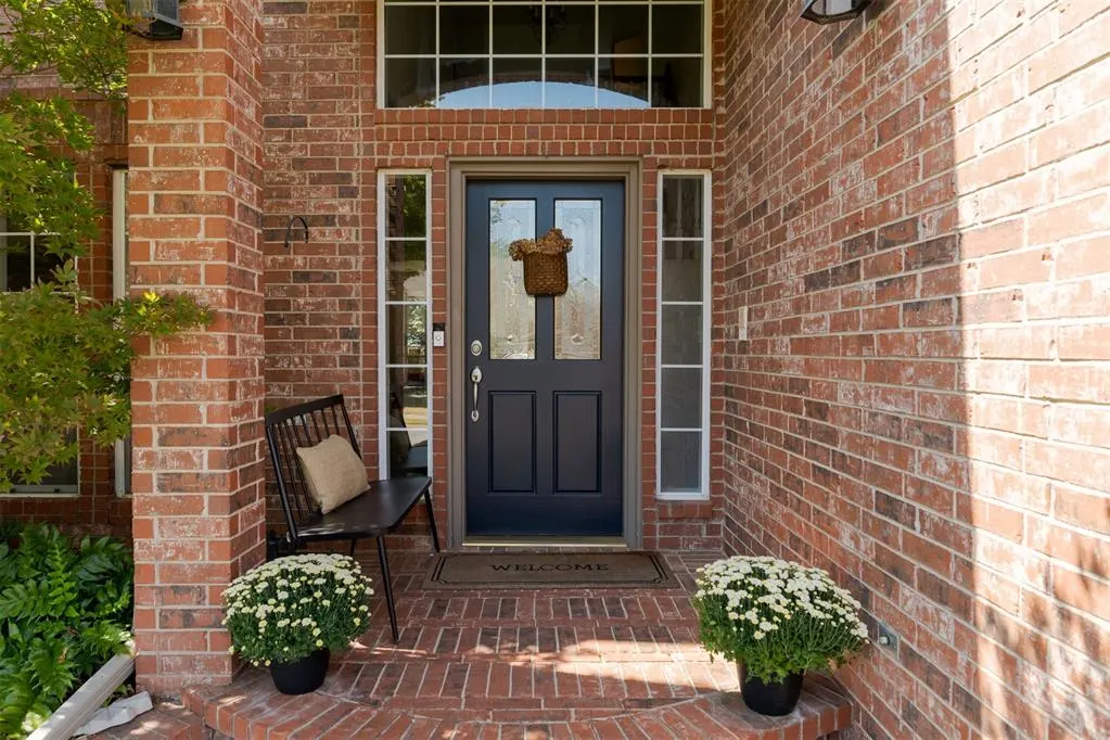 Photo 4 — 717 Fox Tail Drive, Edmond, OK 73034