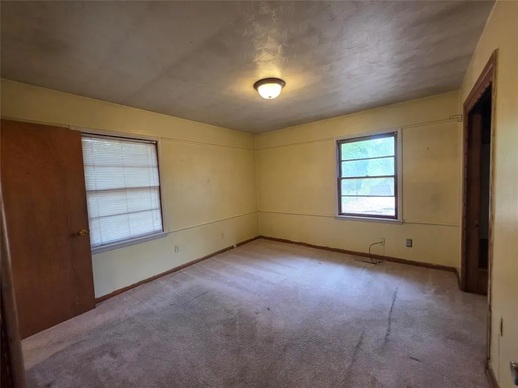 Photo 18 — 212 Bluebird Drive, Midwest City, OK 73110