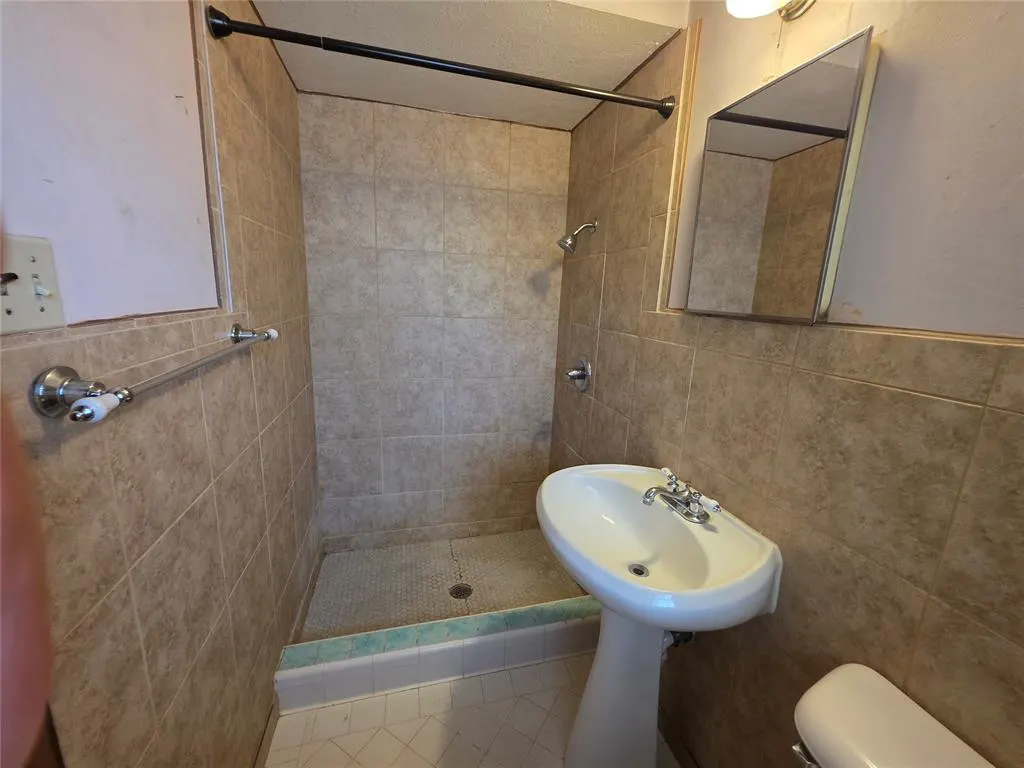 Photo 20 — 212 Bluebird Drive, Midwest City, OK 73110