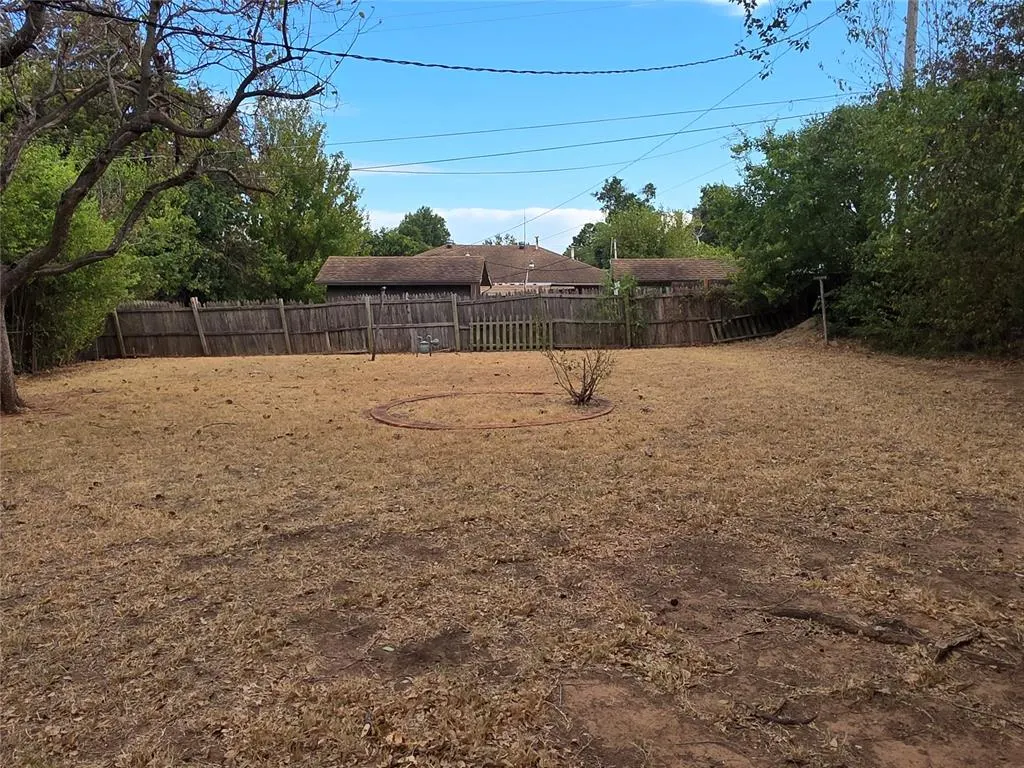 Photo 25 — 212 Bluebird Drive, Midwest City, OK 73110