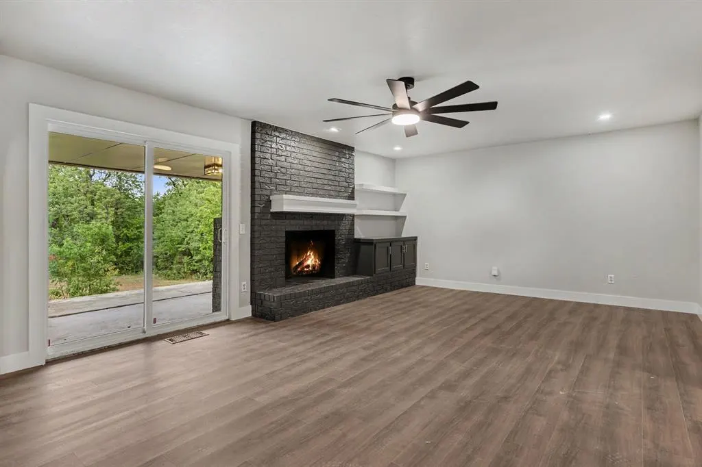 Photo 3 — 11109 NW 112th Street, Yukon, OK 73099