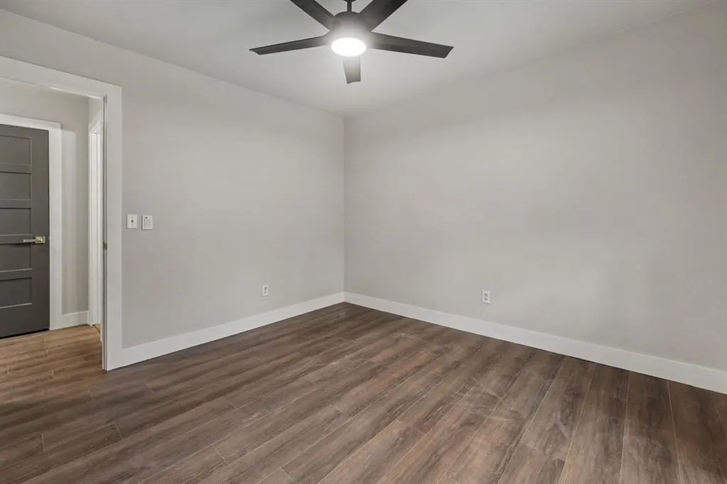 Photo 17 — 11109 NW 112th Street, Yukon, OK 73099