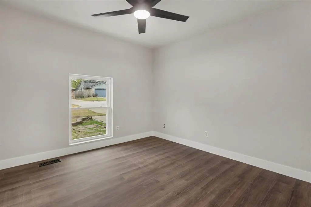 Photo 20 — 11109 NW 112th Street, Yukon, OK 73099