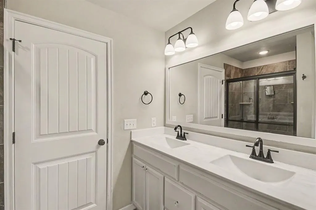 Photo 21 — 18425 Groveton Boulevard, Edmond, OK 73012