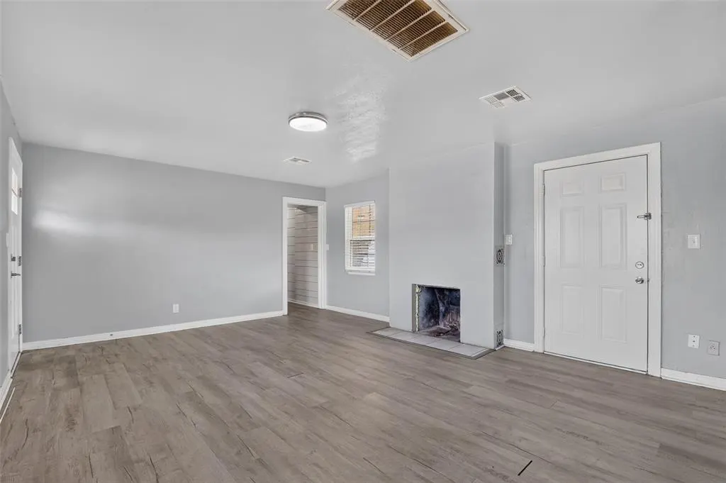 Photo 4 — 2340 Cashion Place, Oklahoma City, OK 73112