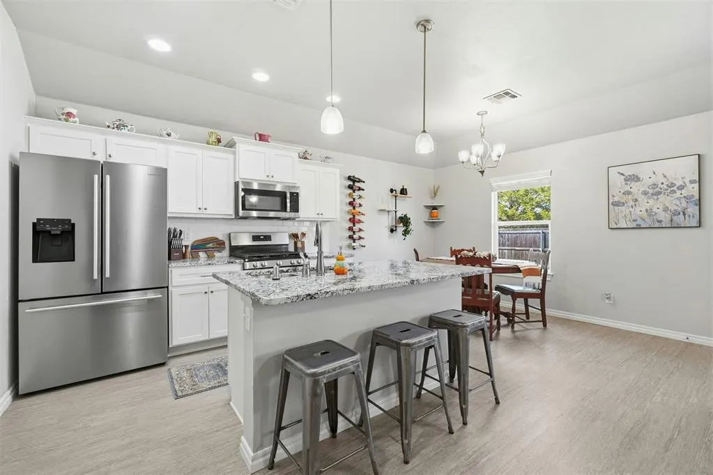 Photo 10 — 1509 Avalon Drive, Altus, OK 73521