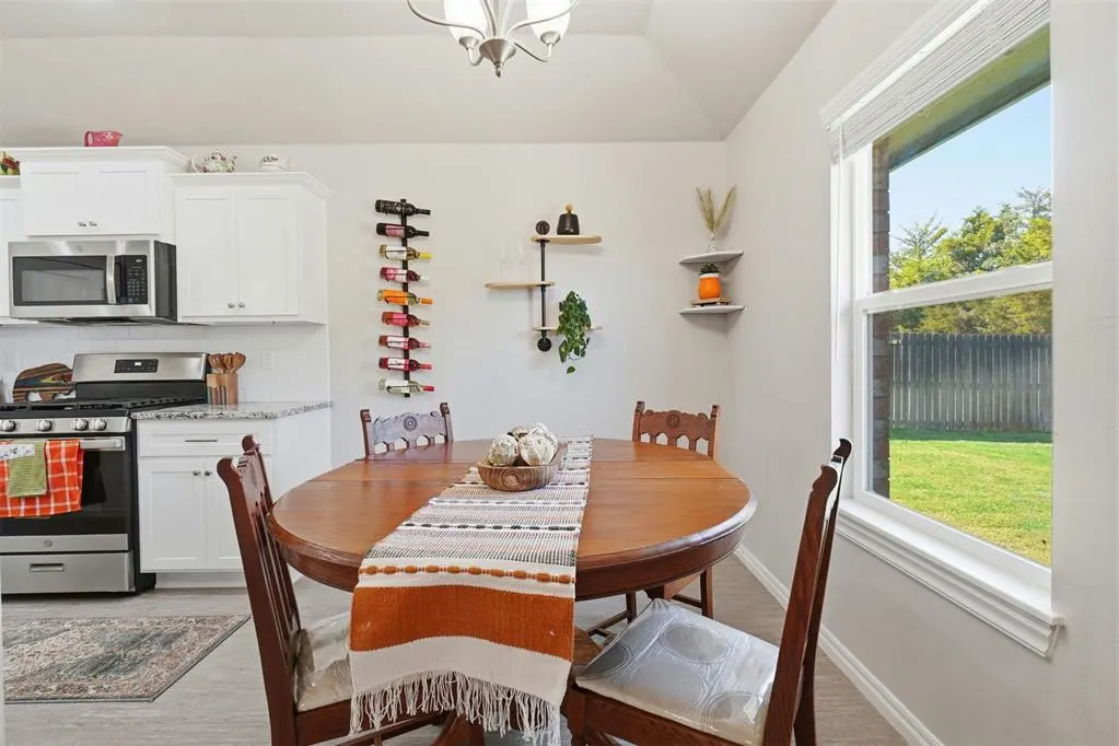 Photo 19 — 1509 Avalon Drive, Altus, OK 73521