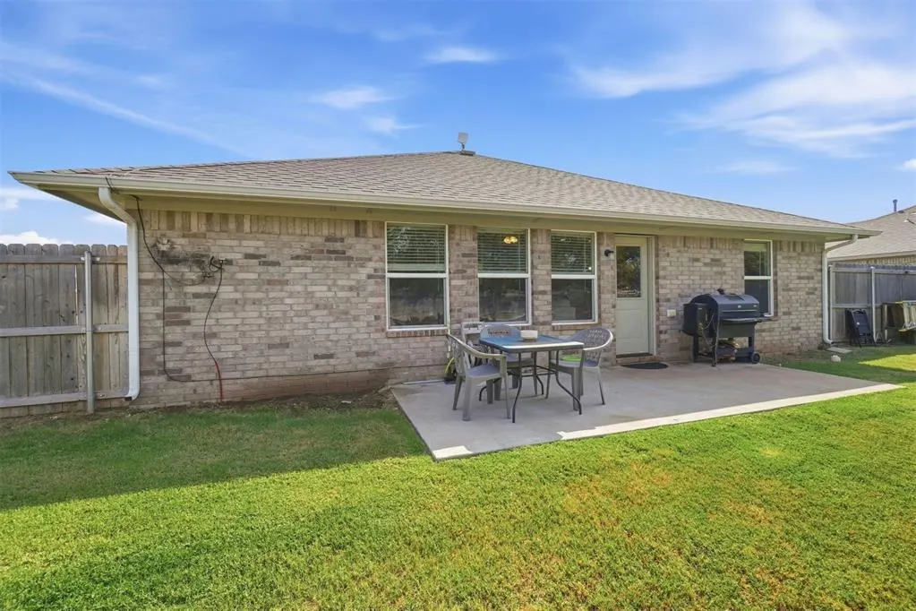 Photo 34 — 1509 Avalon Drive, Altus, OK 73521