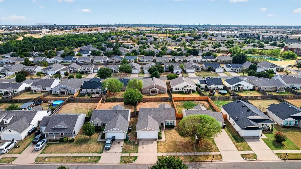Photo 33 — 1804 NW 145th Street, Edmond, OK 73013
