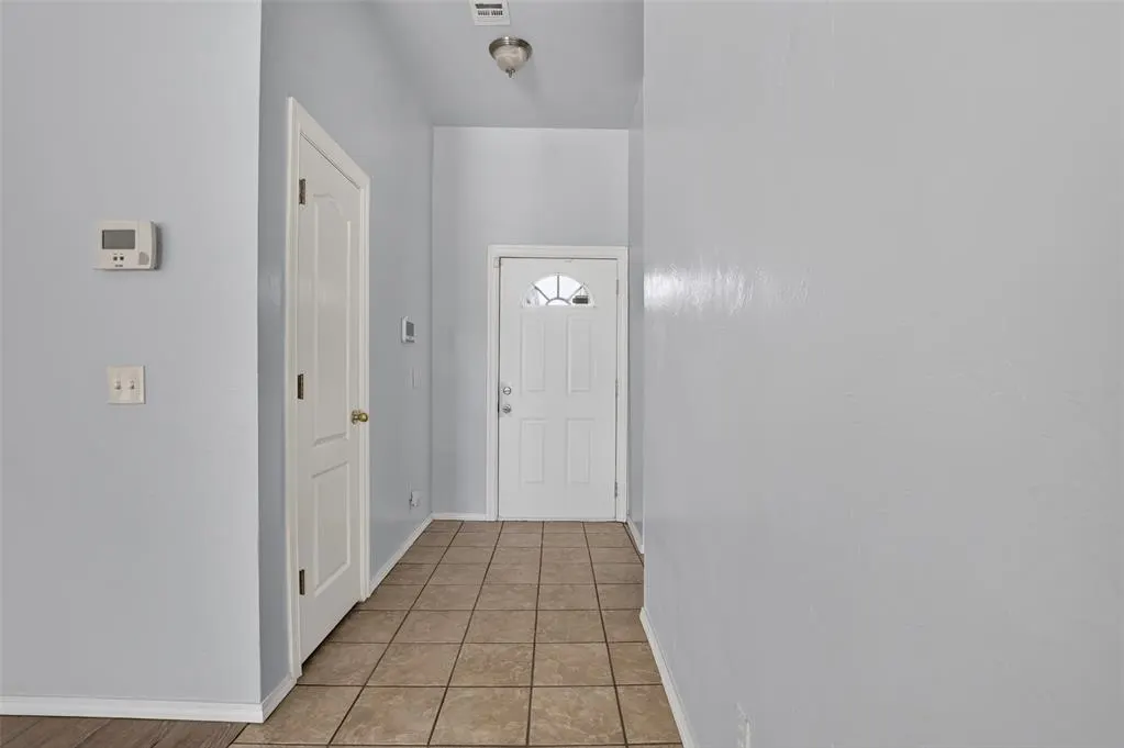 Photo 3 — 601 NW 114th Street, Oklahoma City, OK 73114