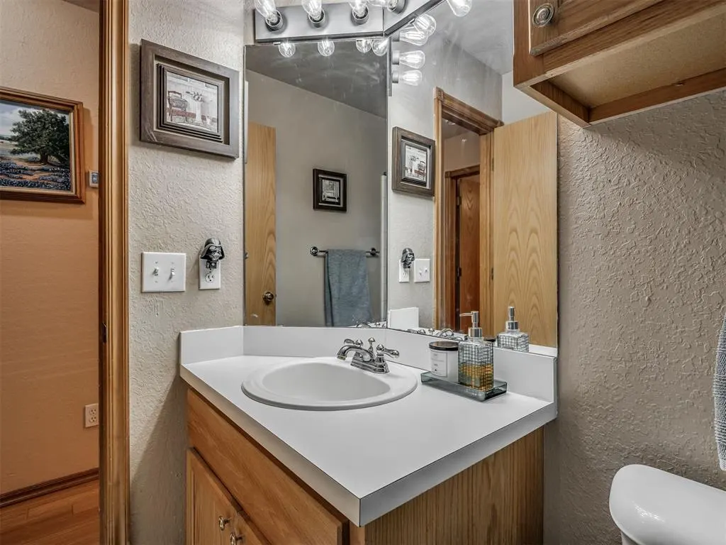 Photo 13 — 1713 N Shawnee Trail, Choctaw, OK 73020